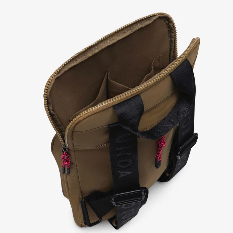 ENTU LAPTOP BACKPACK