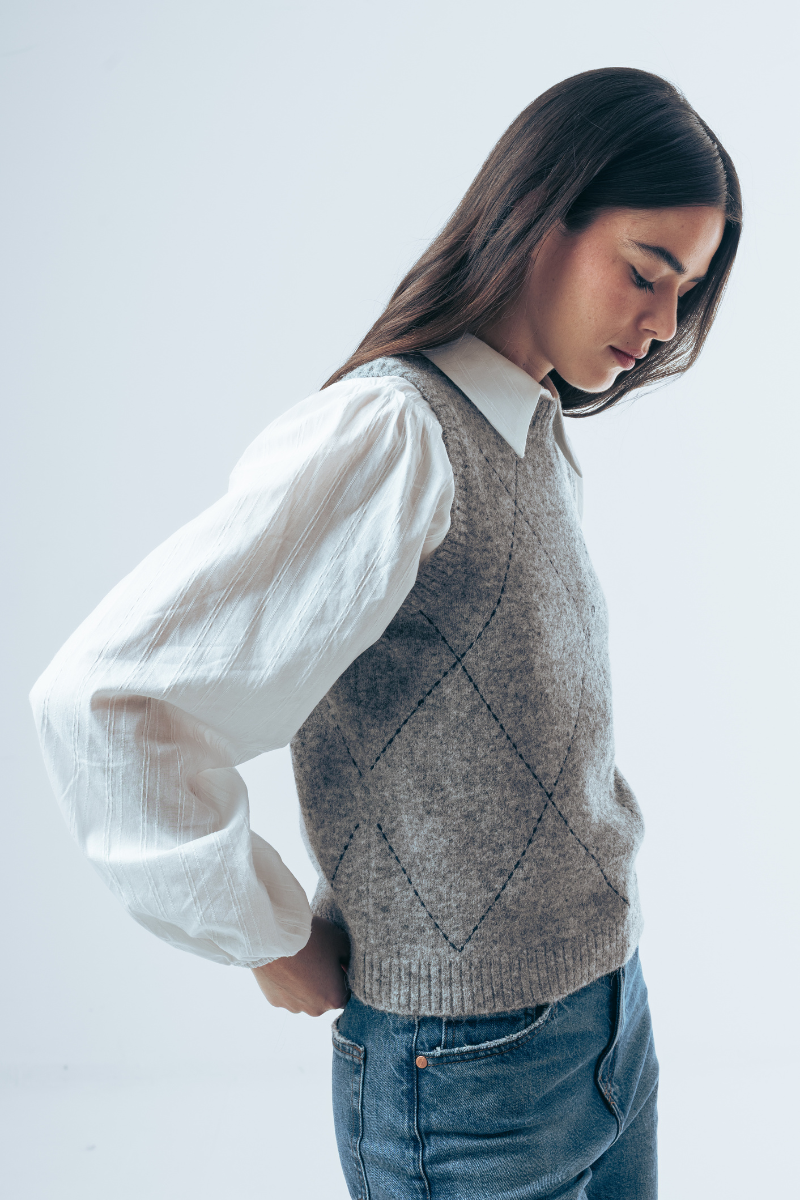 SWEATER YEI