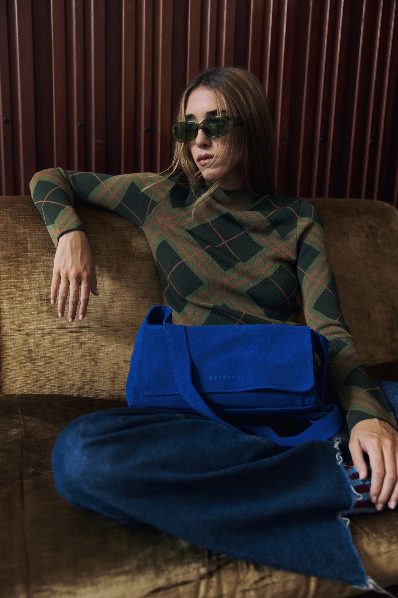 CUL SUEDE SHOULDER BAG