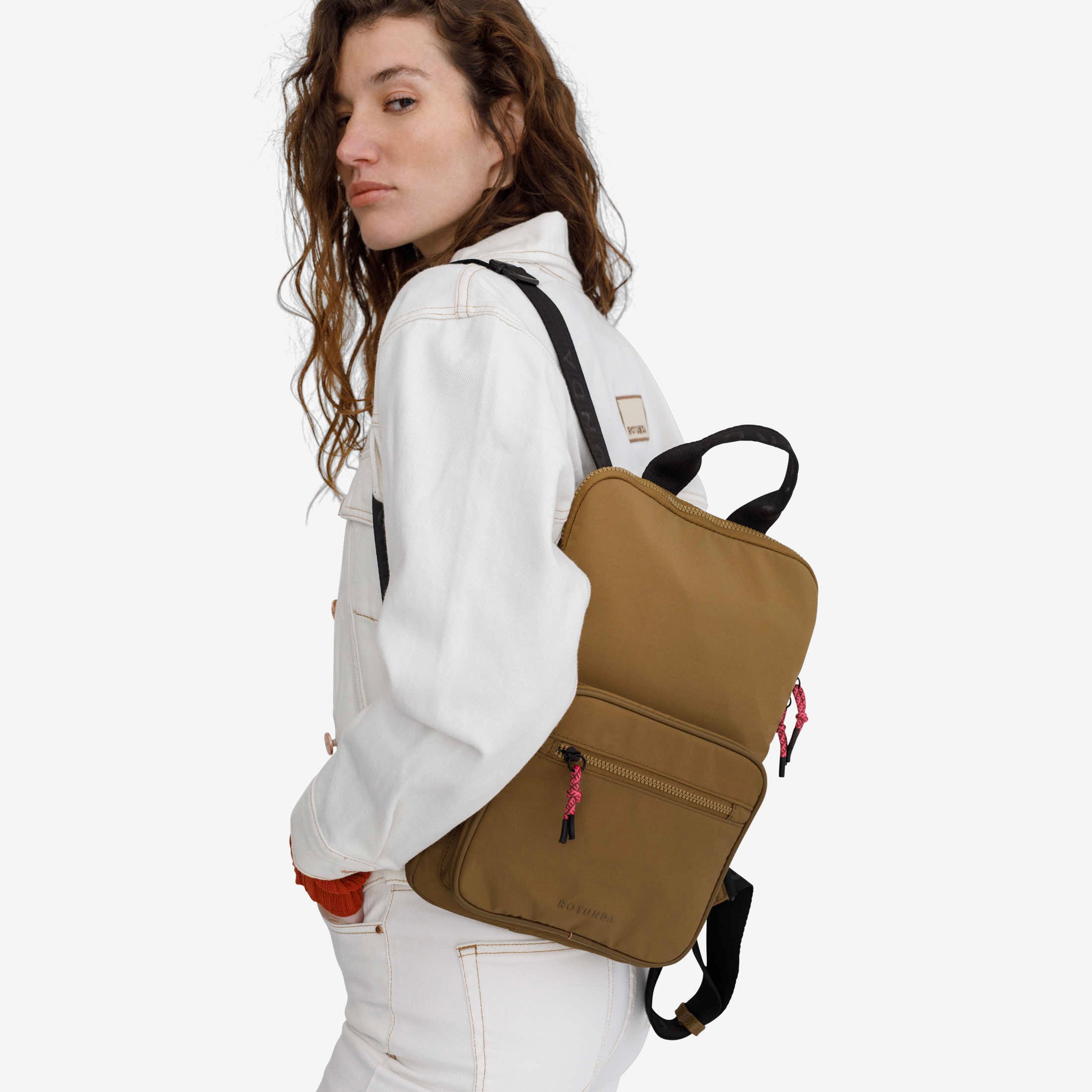 ENTU LAPTOP BACKPACK