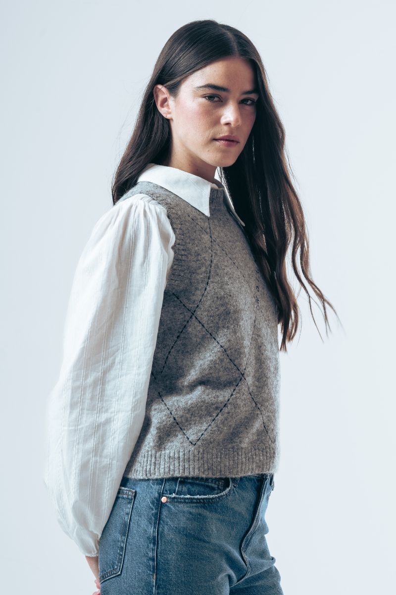 SWEATER YEI